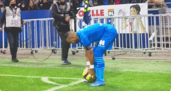 佐夫谈意大利失利：意甲就这样，节奏慢、裁判什么情况都吹哨