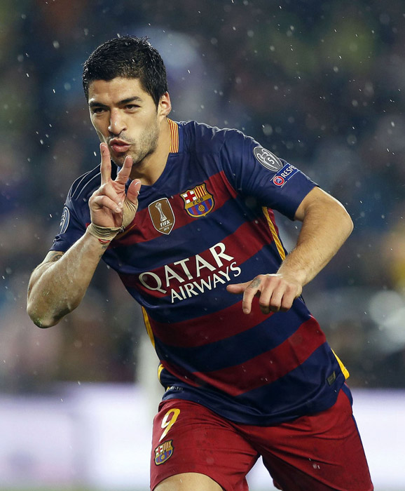 尤文vs卡利亚里首发：弗拉霍维奇领衔！伊尔迪兹、小图拉姆在列（尤文对阵卡利亚里首发出炉：弗拉霍维奇挂帅，伊尔迪兹、小图拉姆入选）