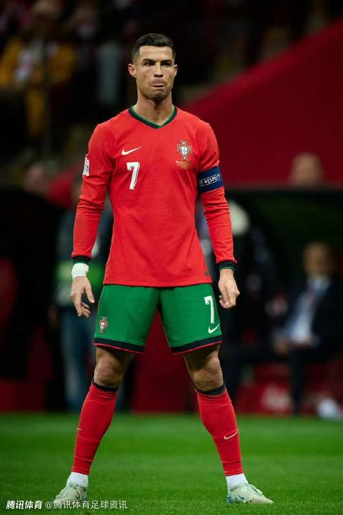 广岛前锋：在艰难的情况下能拿下一场平局很欣慰，感谢远征军（广岛前锋：逆境中逼平令人欣慰，感谢远征军的支持）