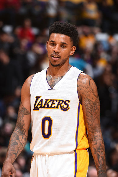 10场0球！米兰亏大了，新援前锋太差劲，身价3500万虚高（10战0球！AC米兰买亏了，新援前锋表现低迷，3500万身价被高估）