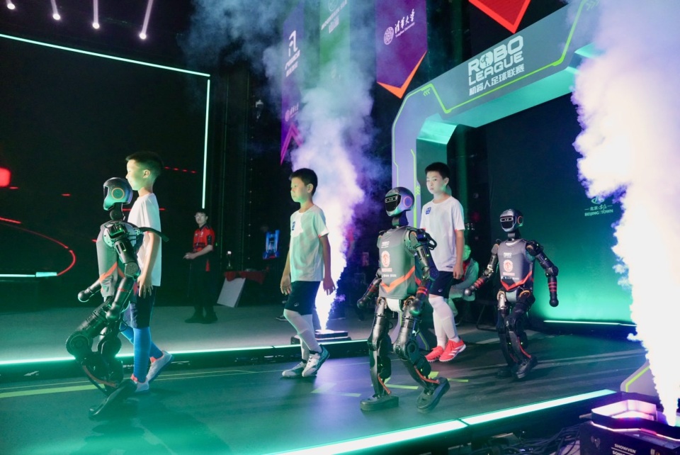 他不仅分享 他不仅分享